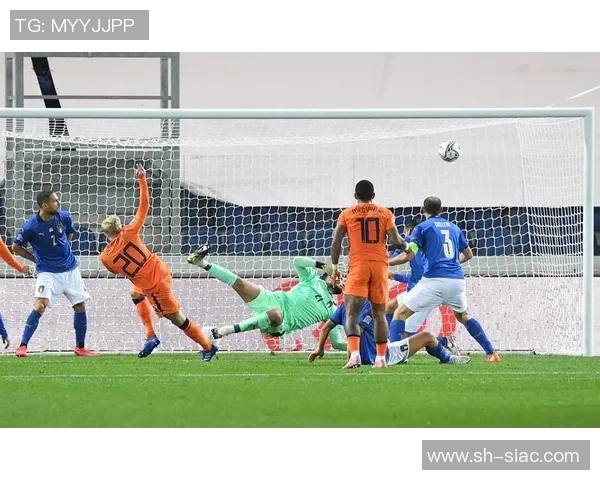 荷兰足球队历代球星风采展示 从贝尔哈芬到范戴克的荣耀之路